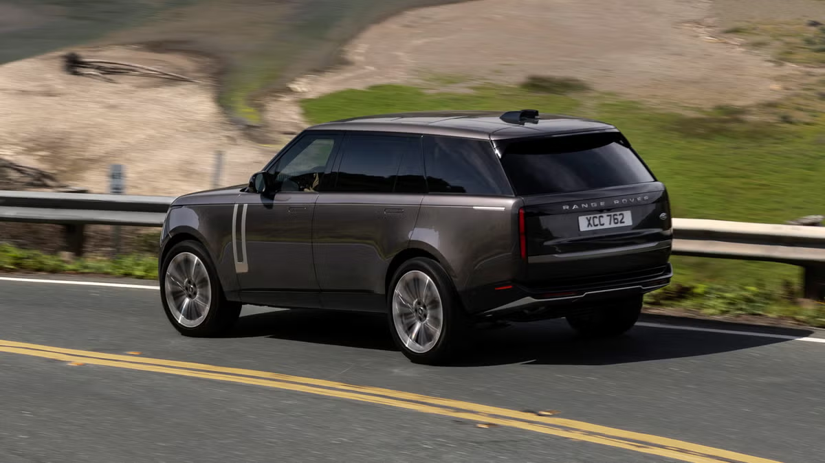 LUXURY SUV RENTAL  <span class="highlighted-box">WITHOUT THE OWNERSHIP COMMITMENT</span>